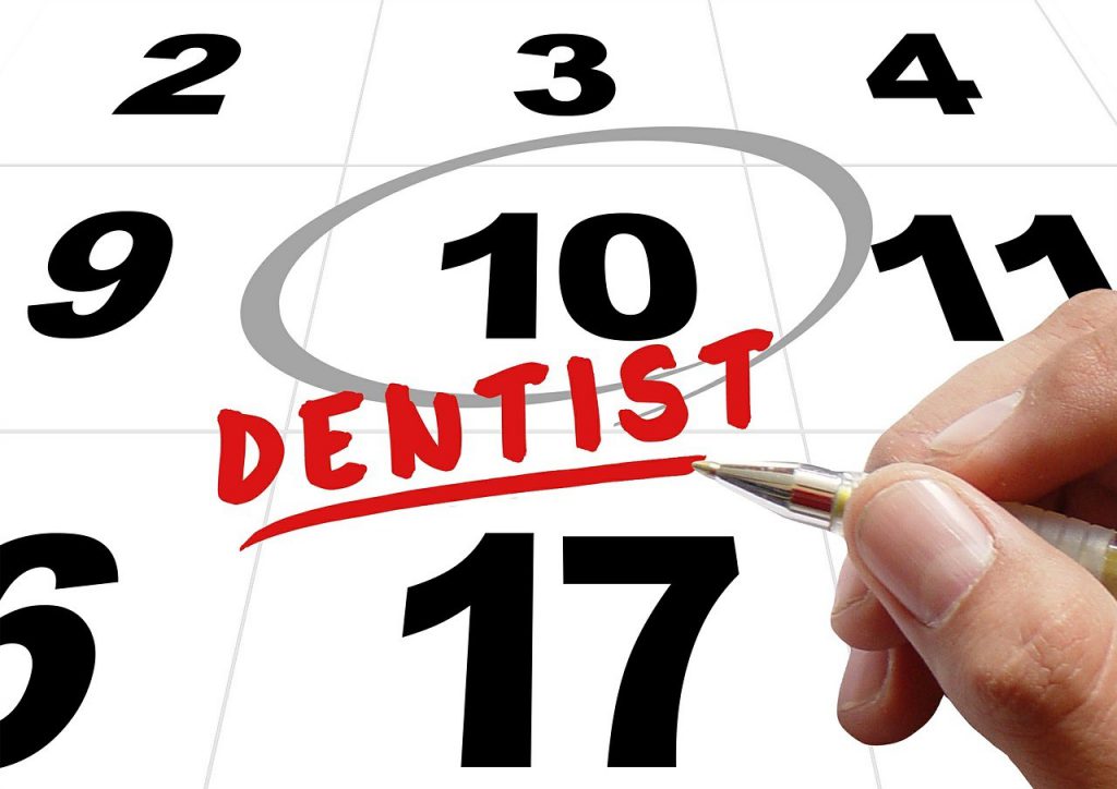 歯周病治療の第一歩！歯周病の検査