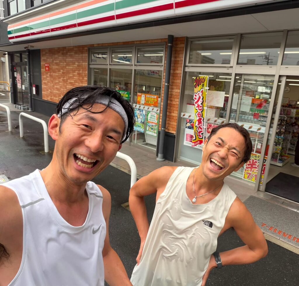 雨の中でも仲間と朝ラン！最高の一日のスタート